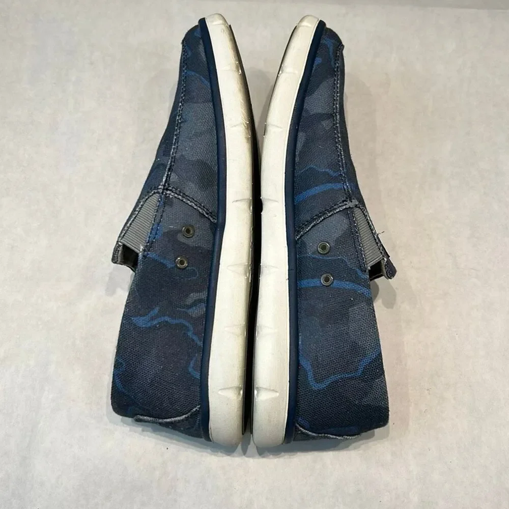 HUK Mens Brewster Slip On Shoes Boat Loafers Blue PEI Canvas Sz 8